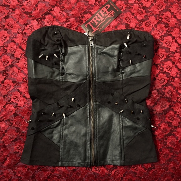 Tripp nyc Tops - !HP! NWT Tripp Studded PU Zip up Corset